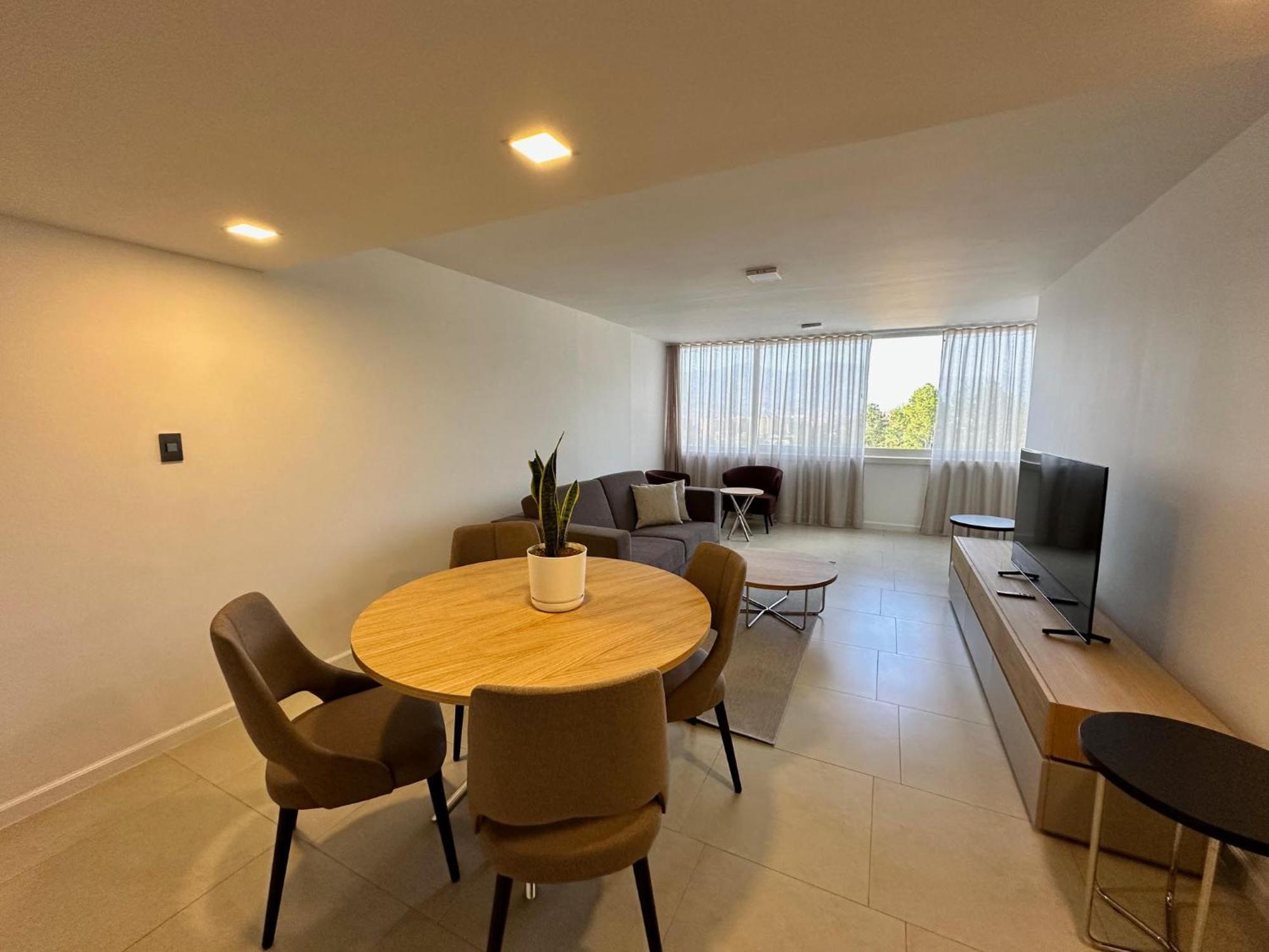 Hotel Eurobuilding Tama San Cristóbal Extérieur photo