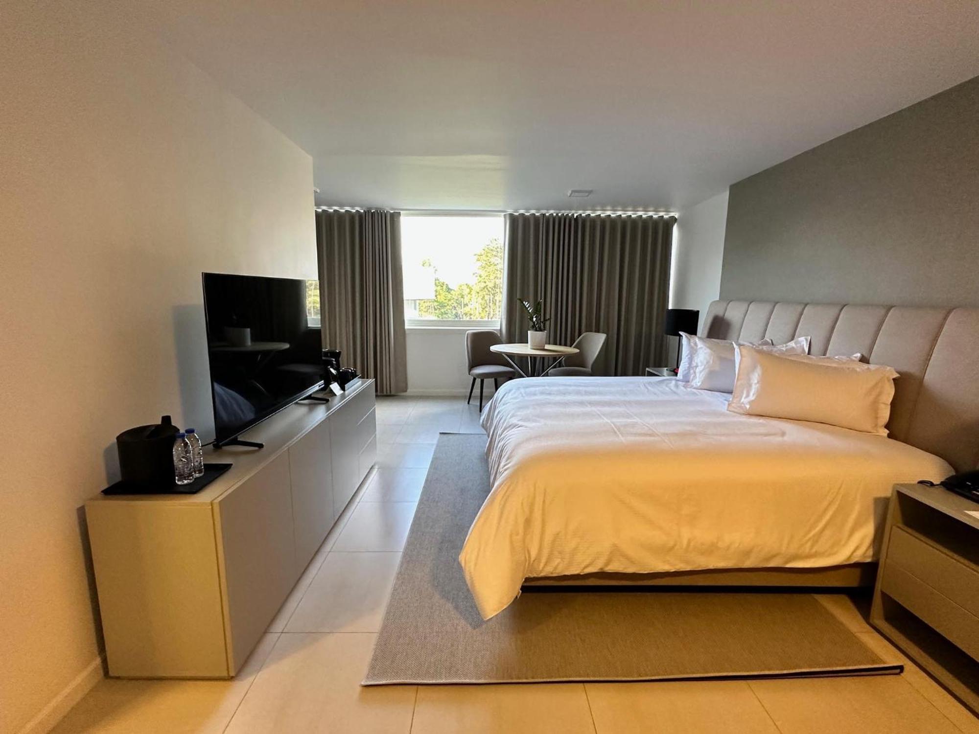 Hotel Eurobuilding Tama San Cristóbal Extérieur photo